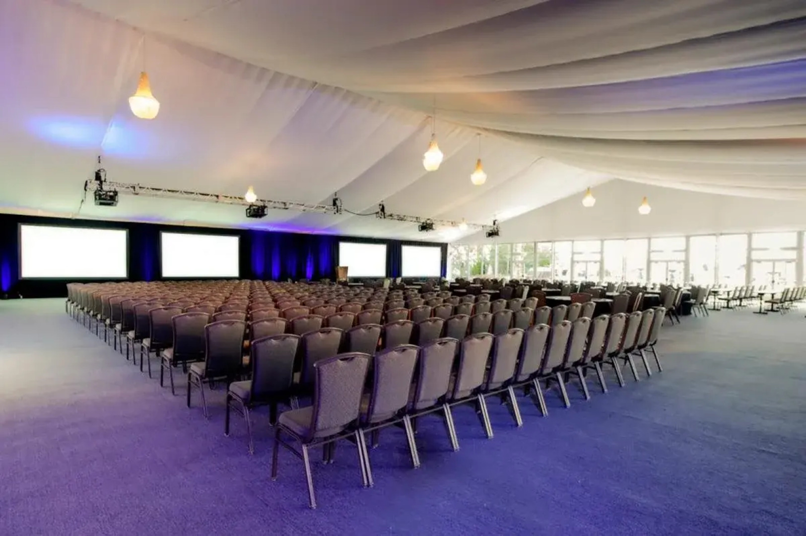 Paradise Point Resort & Spa