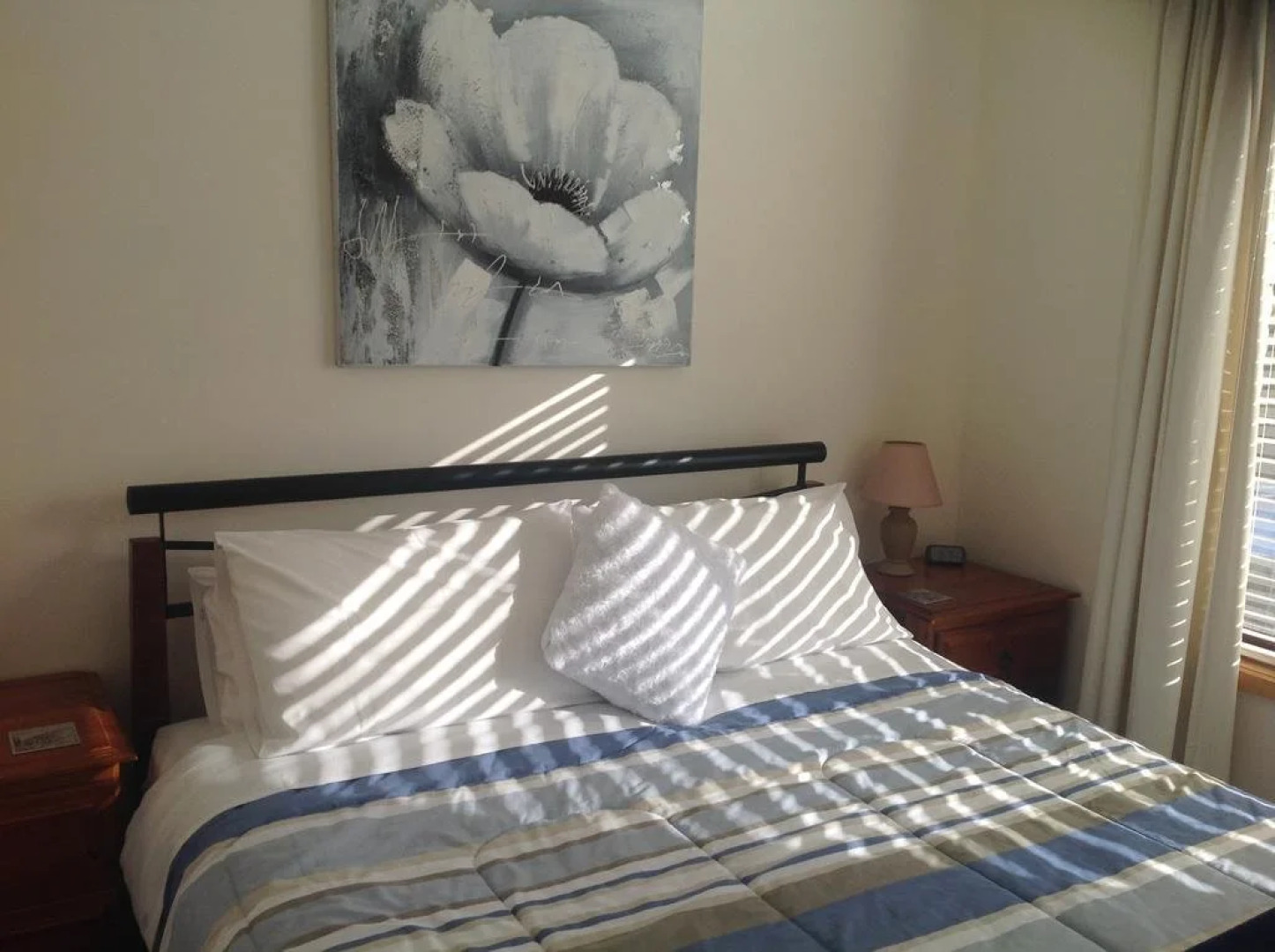 Channel Views Apartment