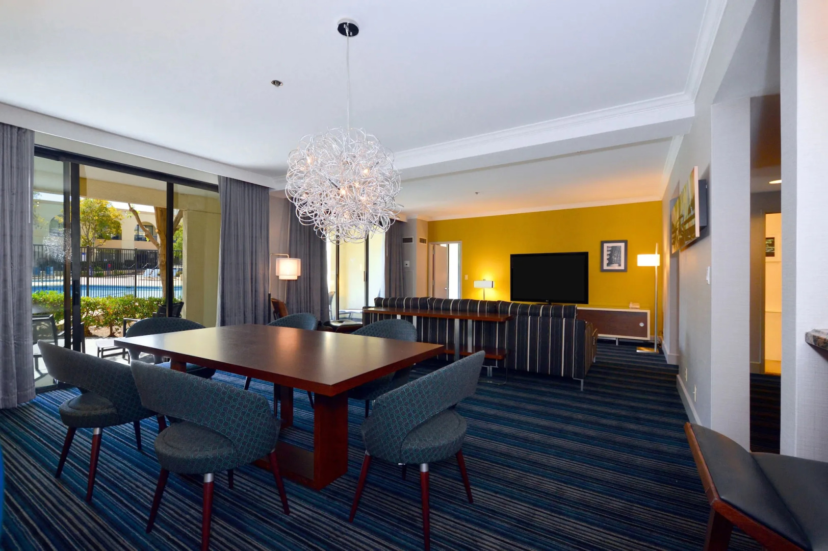 Doubletree by Hilton Newark - Fremont