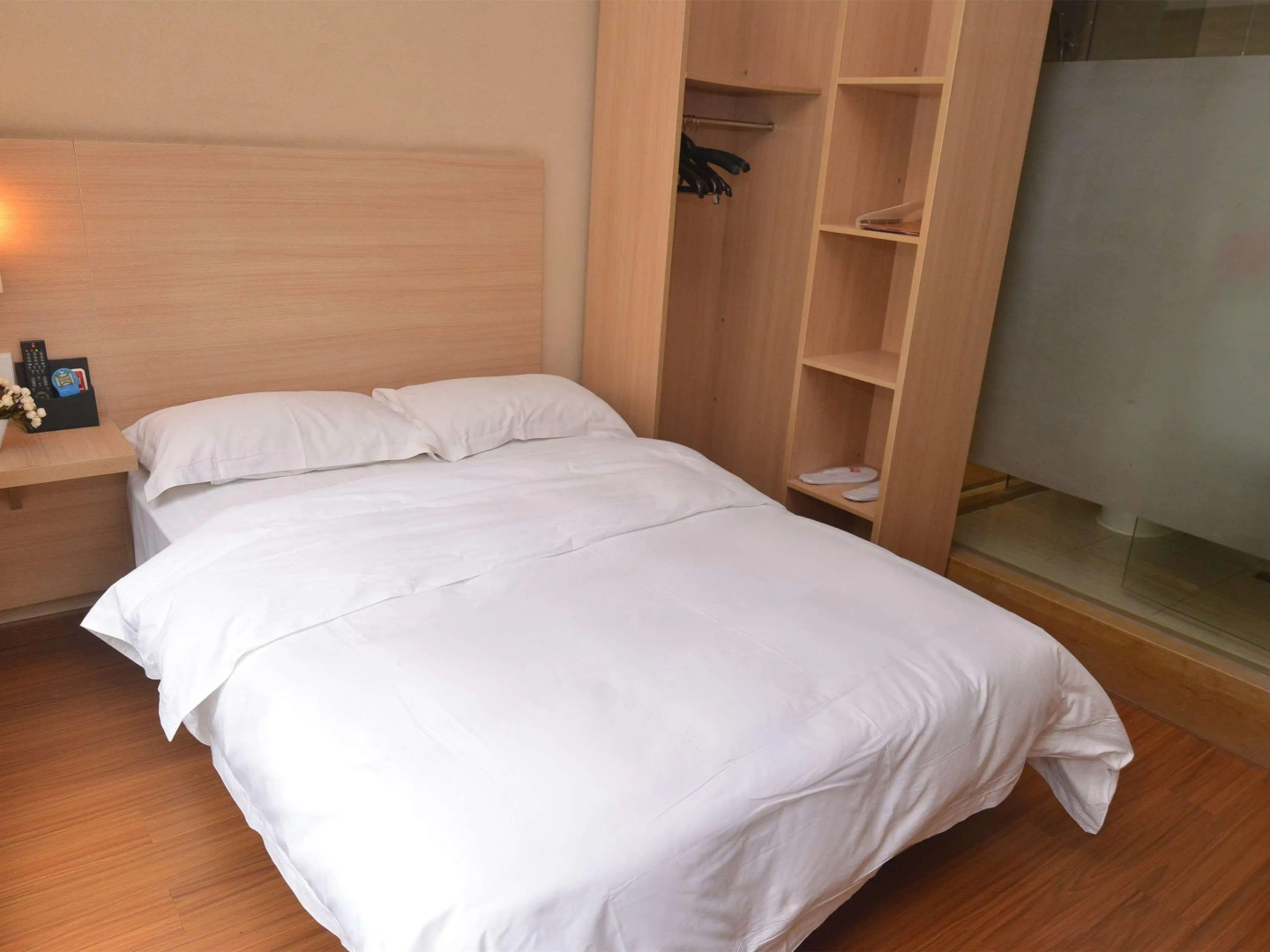 ibis Chongqing Ranjiaba