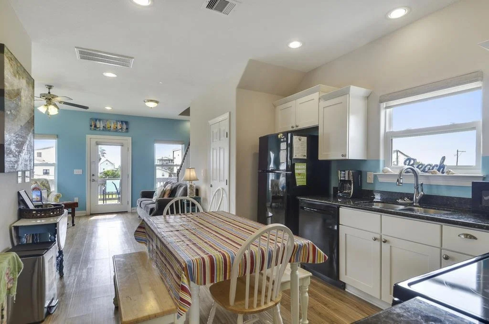 Sunny Beach Sandcastle Cottage