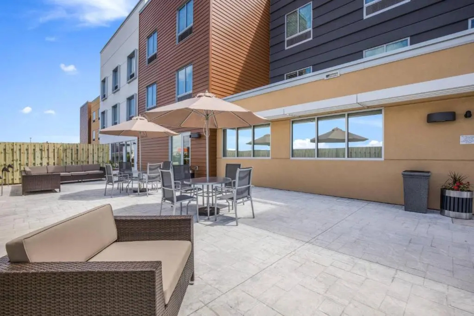 Fairfield Inn & Suites by Marriott Whitewater