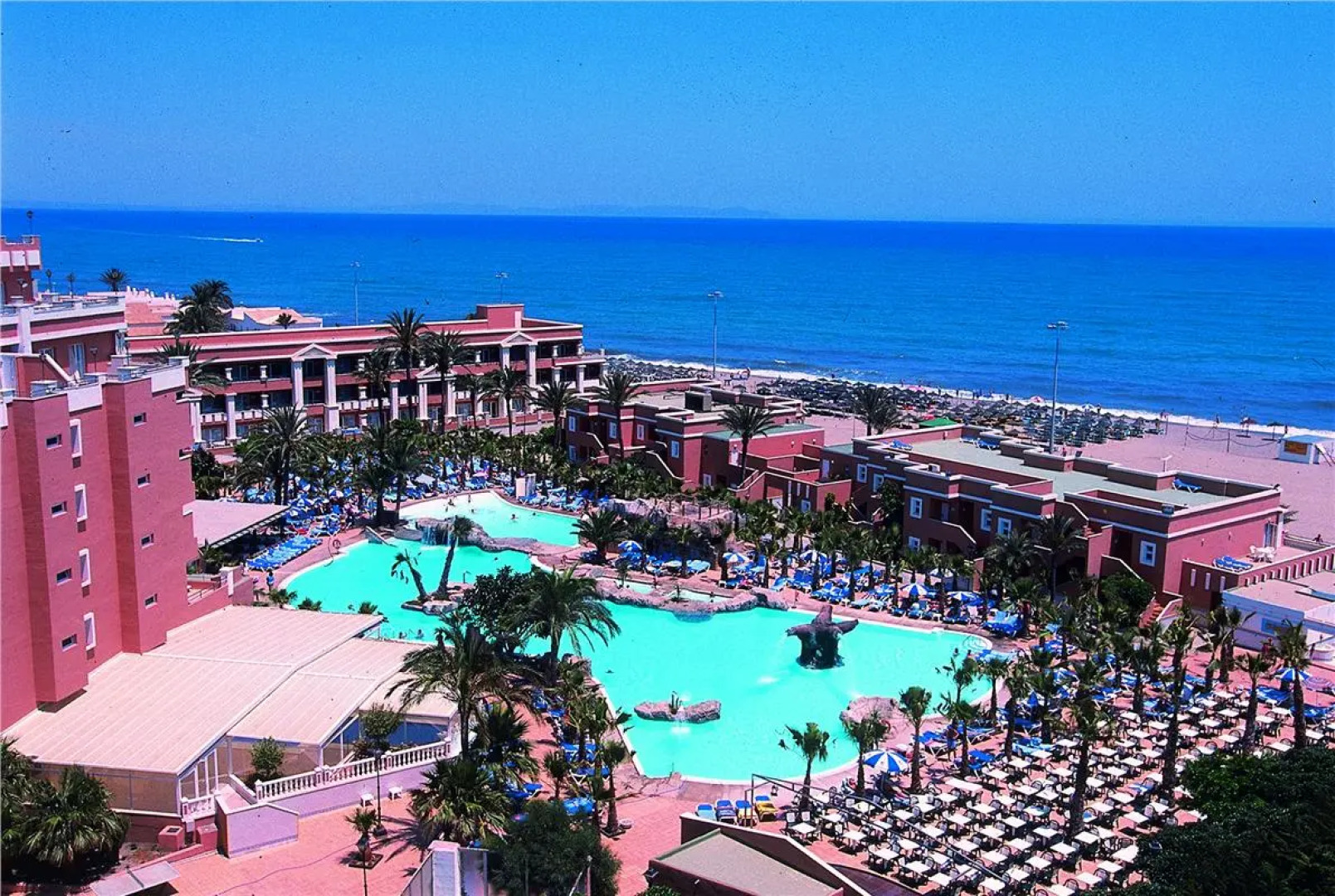 Playacapricho Hotel