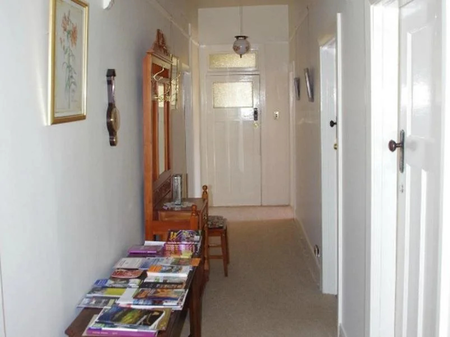 Colonial Cottages of Ross