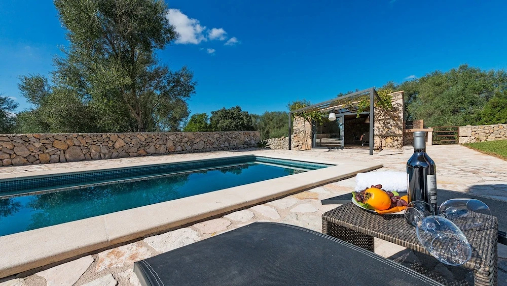 Residence by G Son Veny