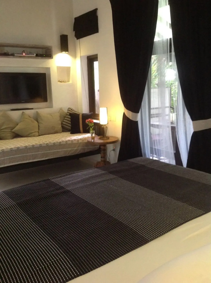 WB Villa
