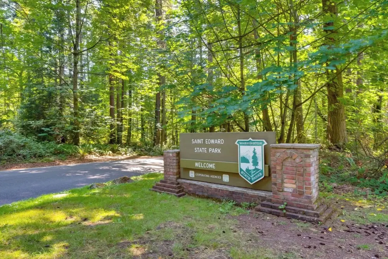 2 Mi to St Edward State Park: Ground-level Studio