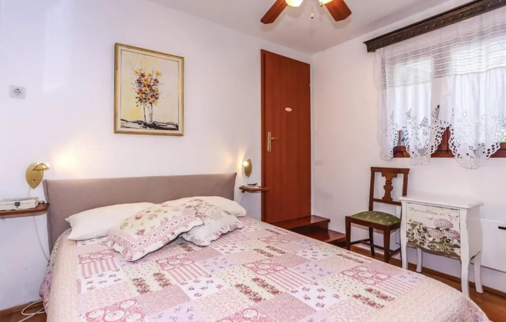 Holiday Home Bugenvilija