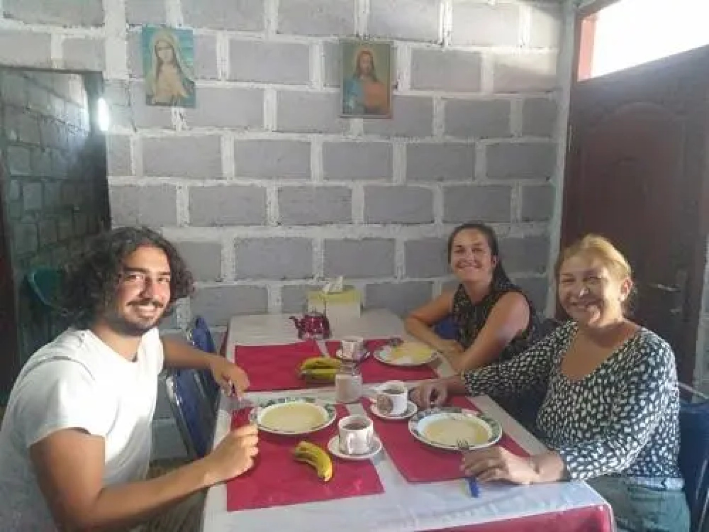 Arnolds Family Homestay