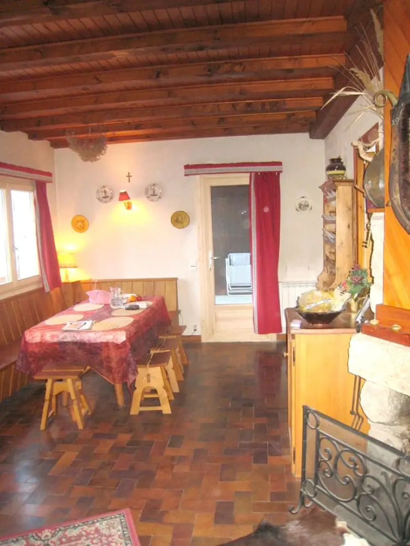 Chalet With 5 Bedrooms in Les Contamines-montjoie, With Wonderful Moun