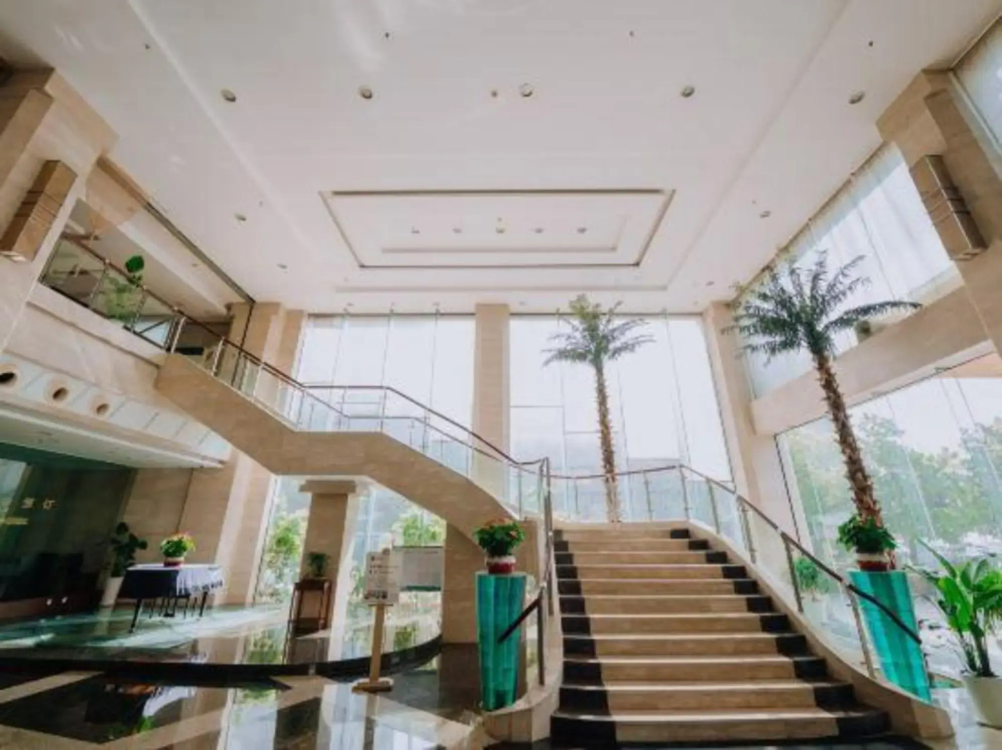 Linhai International Hotel