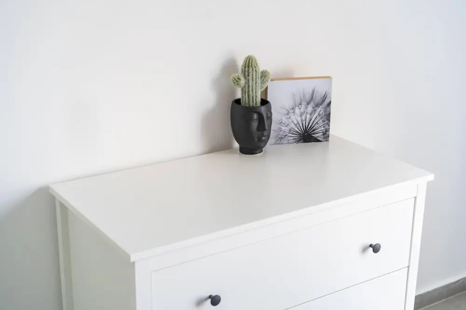 Sunny Haven Sea View Escape by Sea N Rent