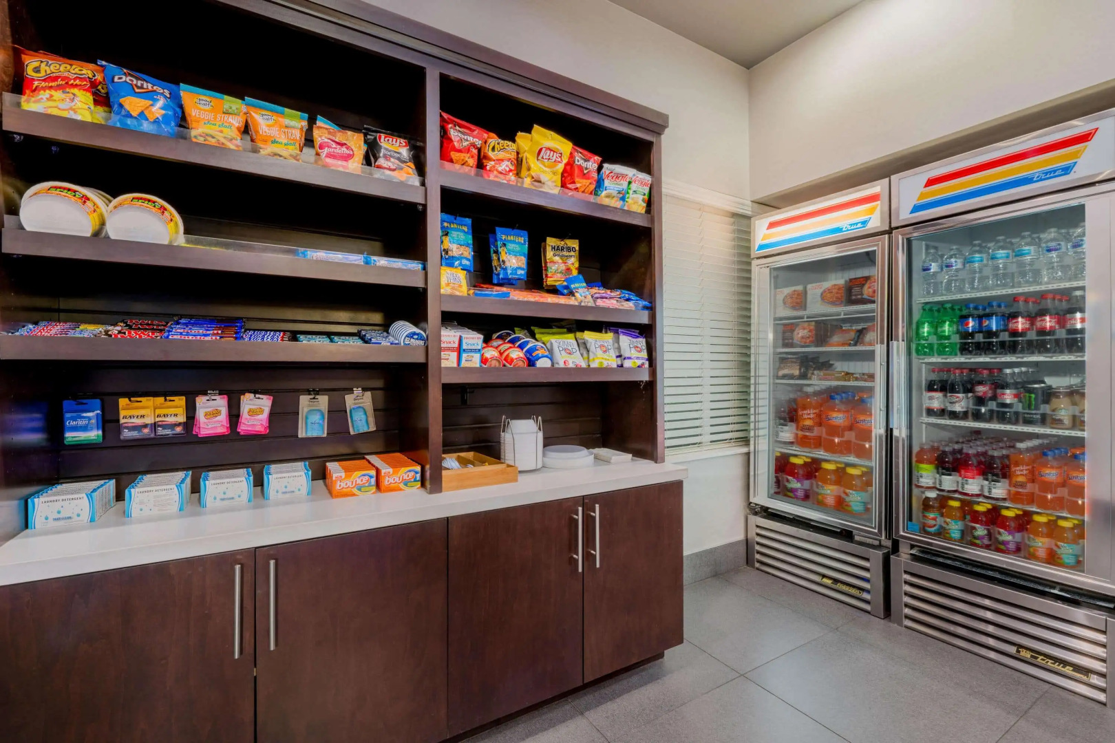 La Quinta Inn & Suites by Wyndham Fort Worth Arlington West