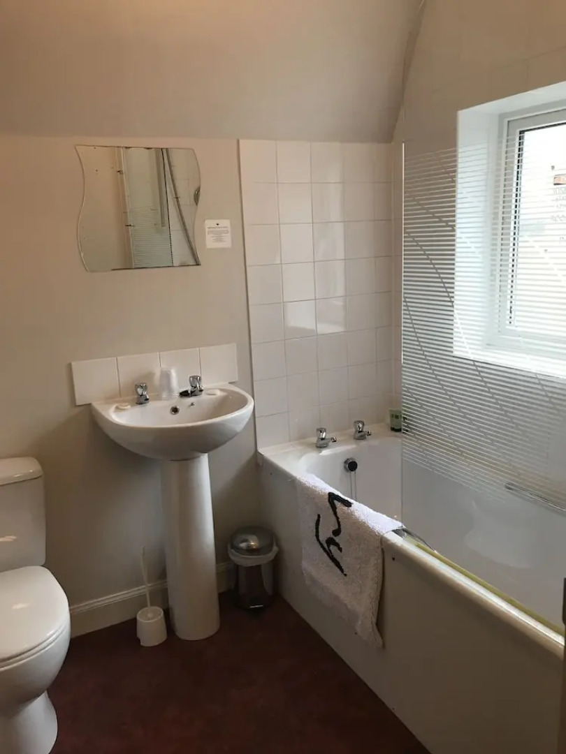 The Black Swan Hotel