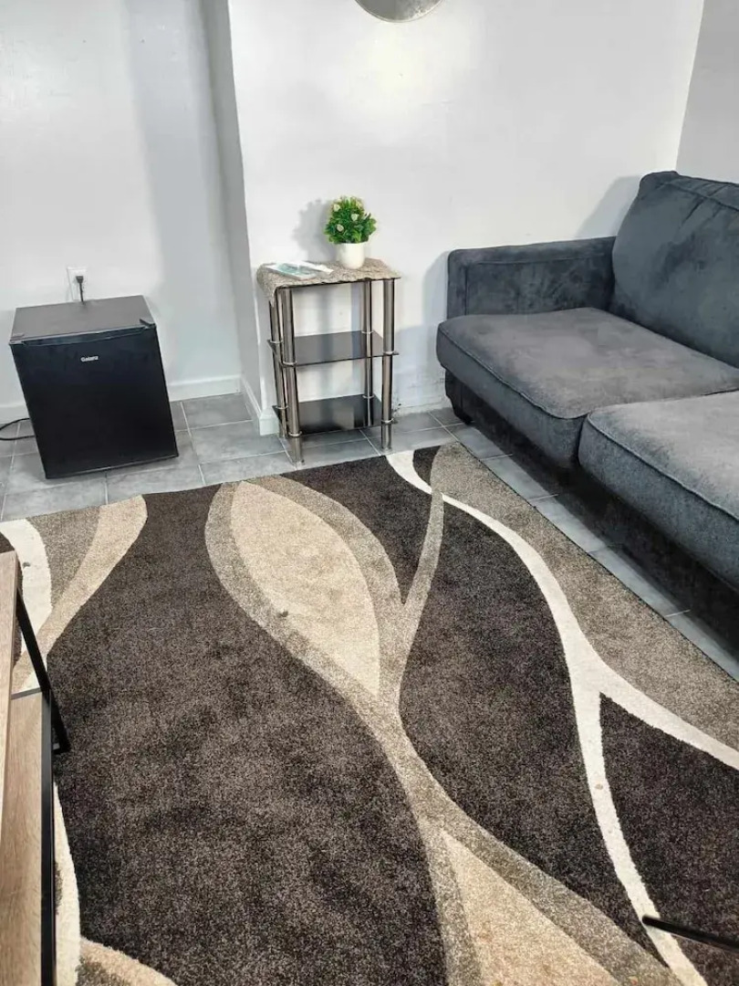 Fada Guest House Bergen St Newark NJ