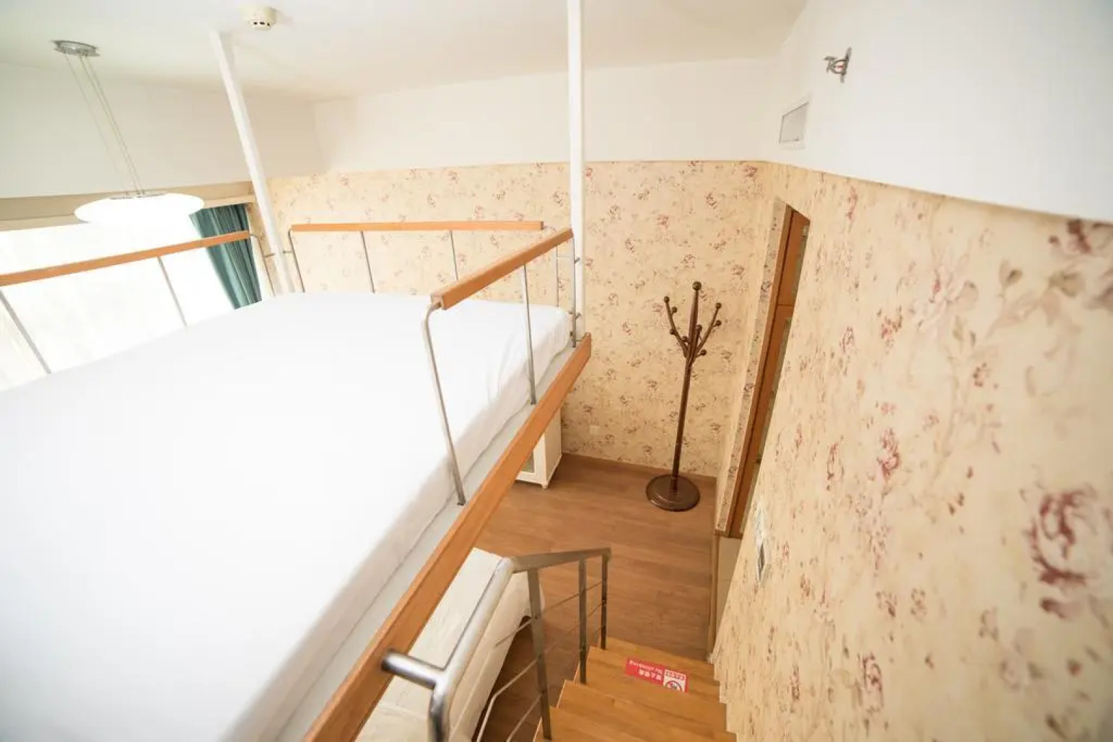 Westlake 7 Service Apartment