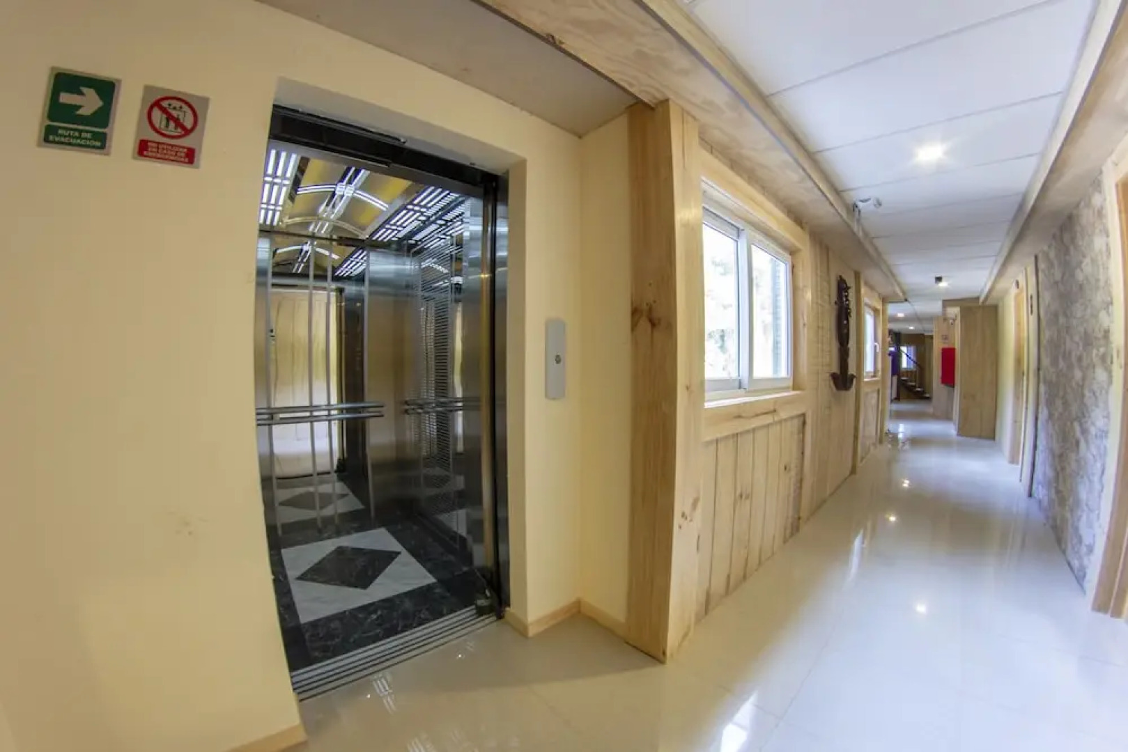 Mirador De Estancilla