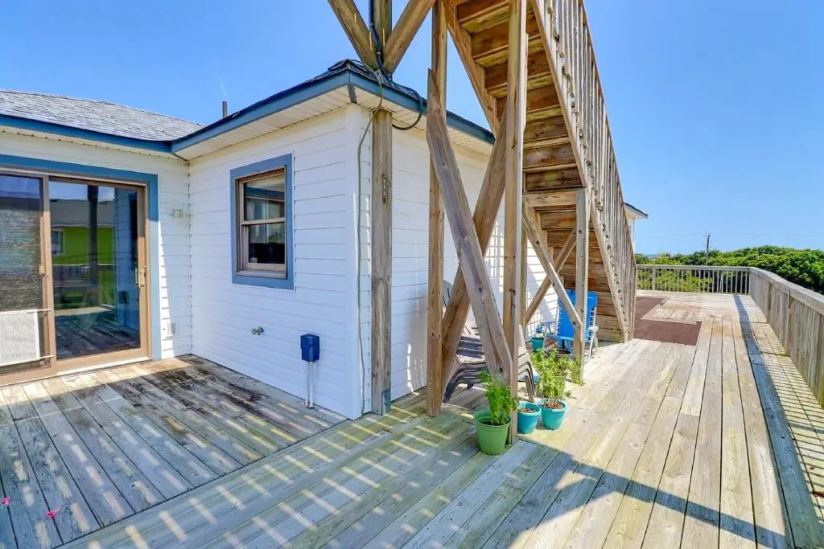 4062 Dennas Favorite Place 8 Min Walk to Beach