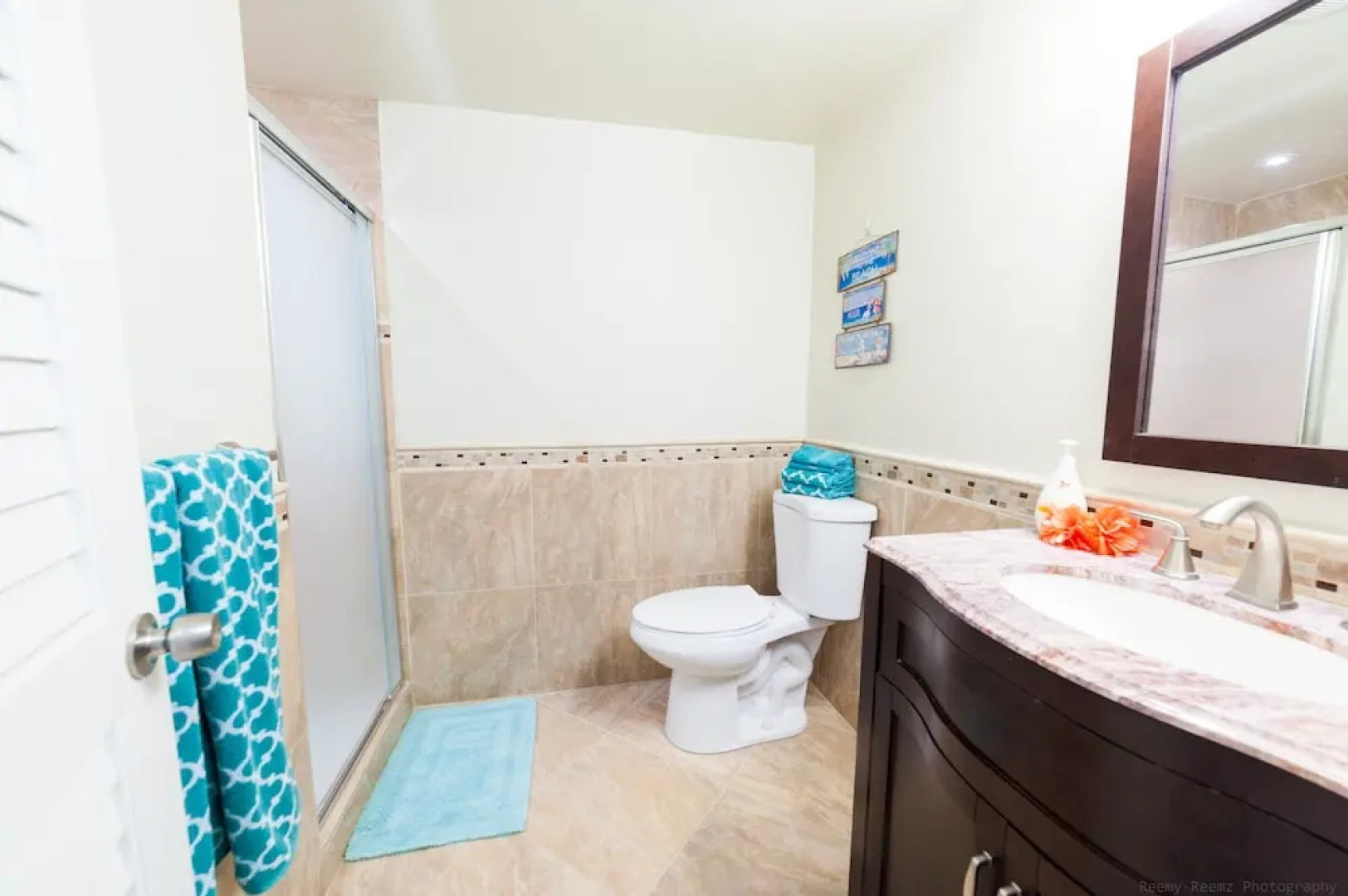 Gorgeous Ocean Views! Welcome to Bella Breeze! BeachFront 2BR 2BA