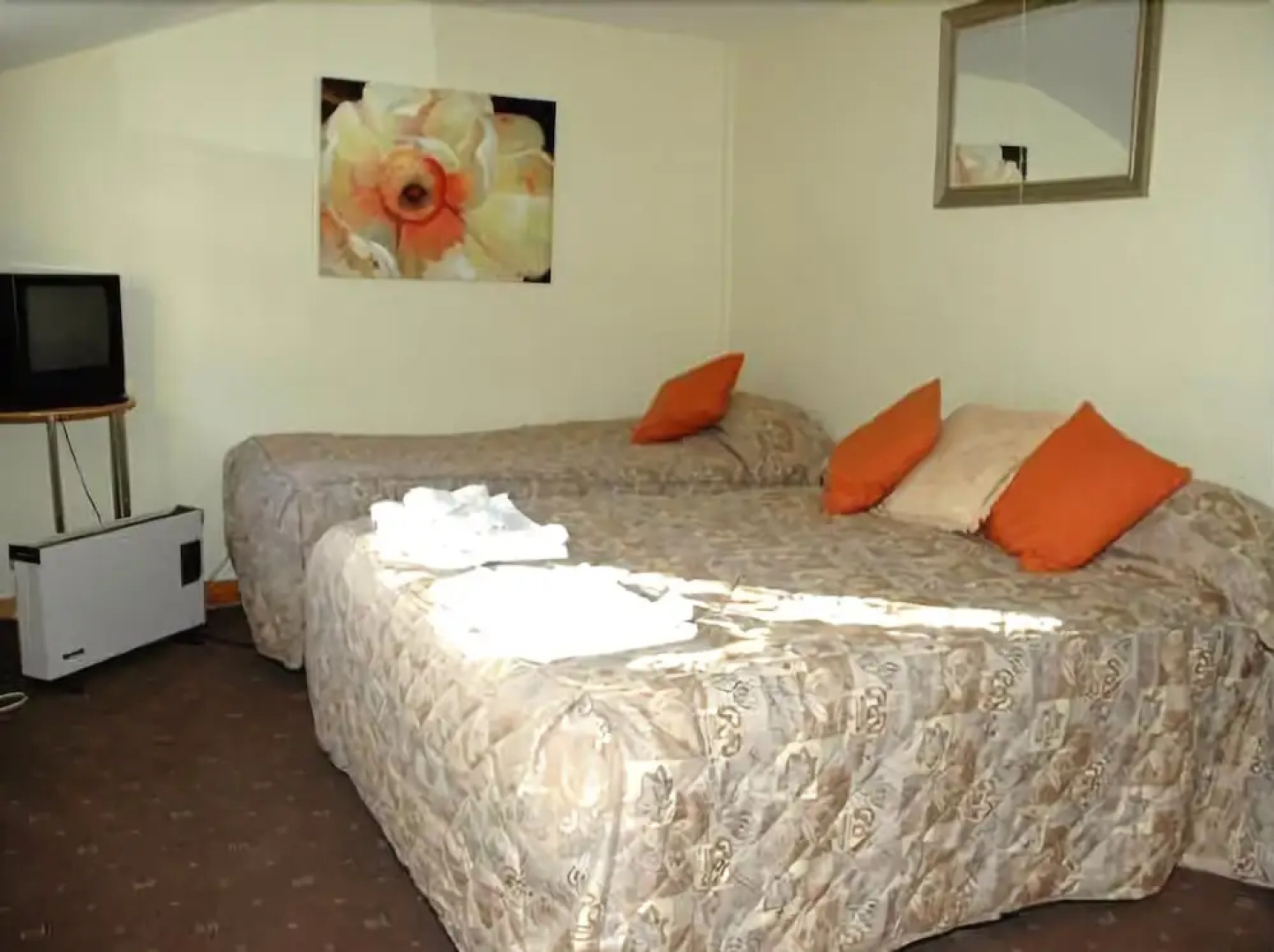 The Friendly Spirit Inn