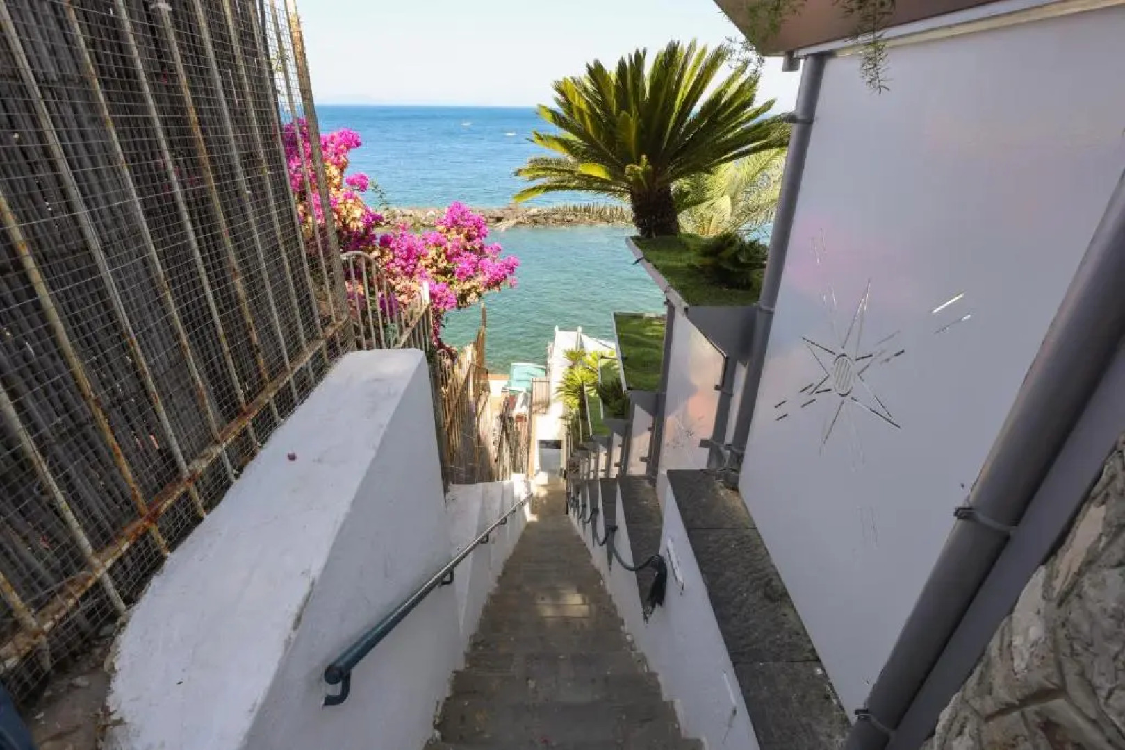 La Strada del Mare Guest House