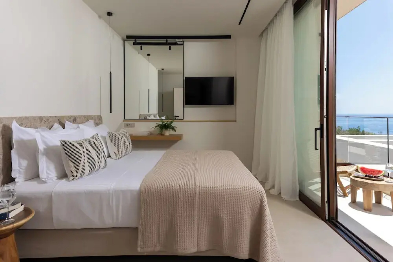 Seanatra Luxury Villas