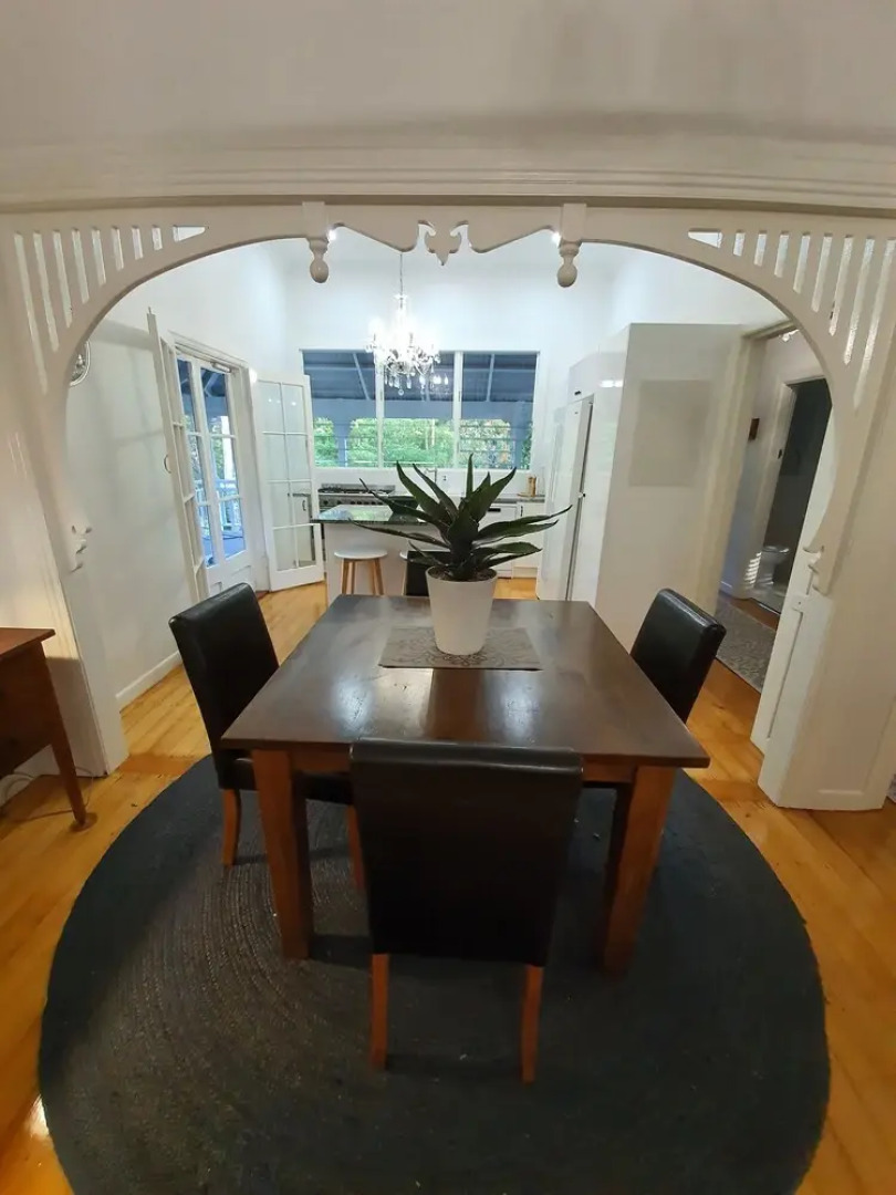 Airlie Beach Eco Cabins - Adults only