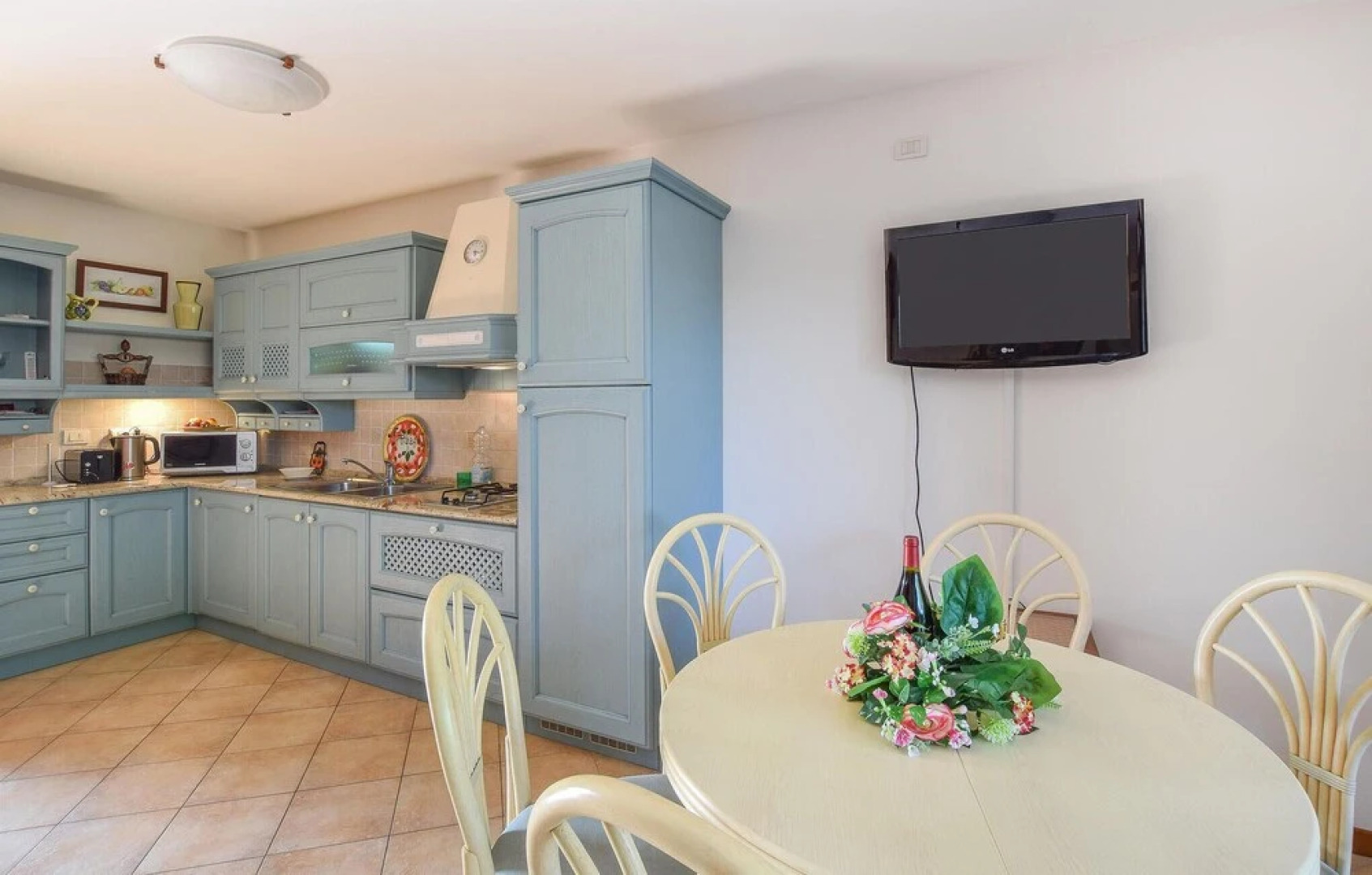 Nice Home in Aprilia Marittima With 2 Bedrooms and Outdoor Swimming Pool