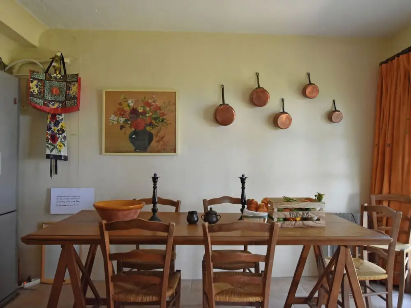 Charming Villa in Lauris South of France with Private Pool