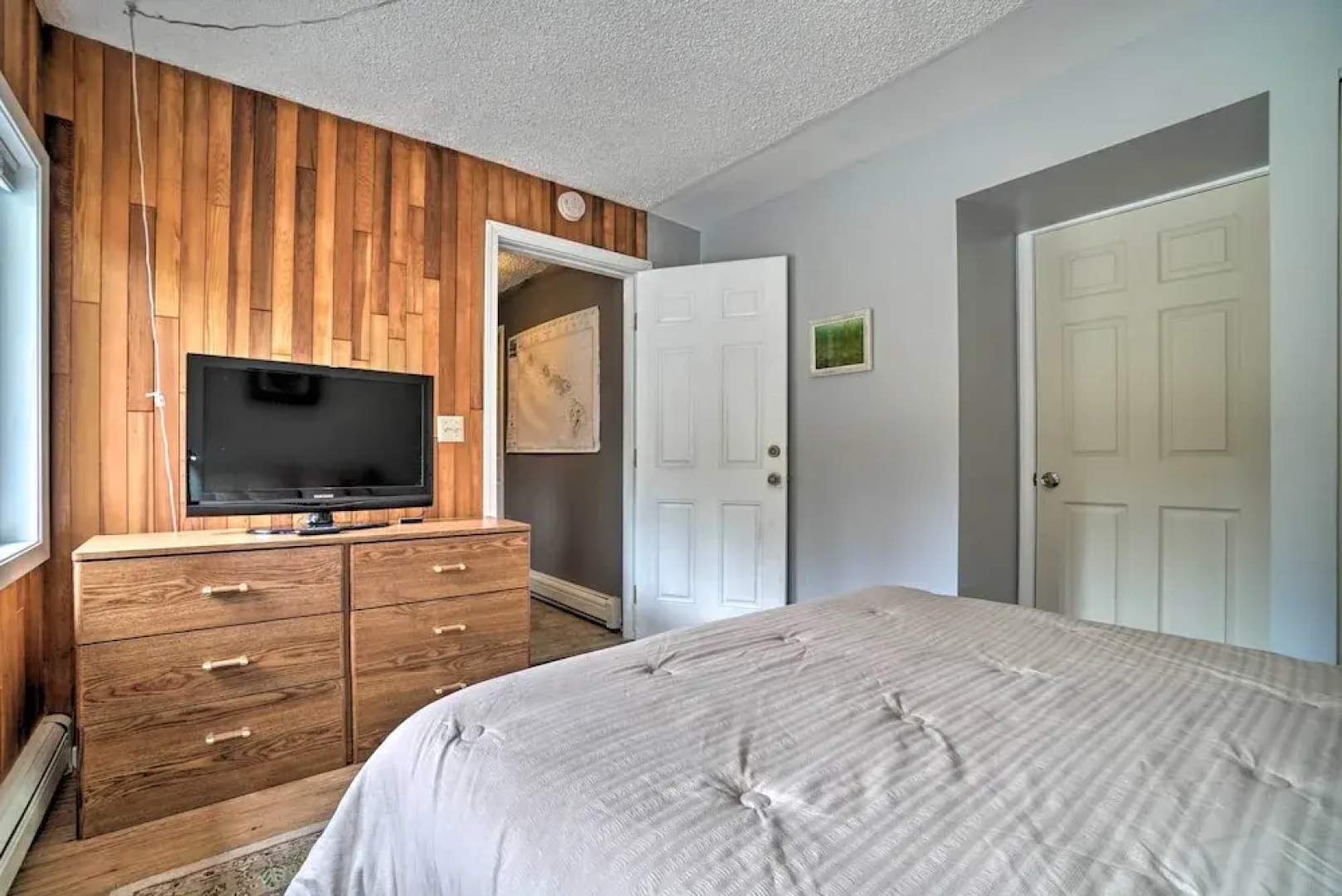 Convenient Kenai Apt - 3 Mi to Beach & Fishing