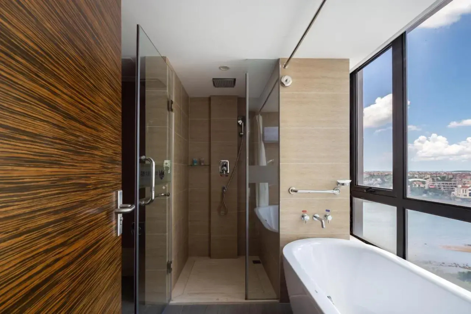 New Yantai Hotel Haikou