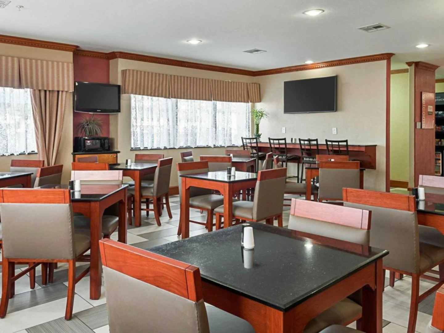 Comfort Suites Lake Charles