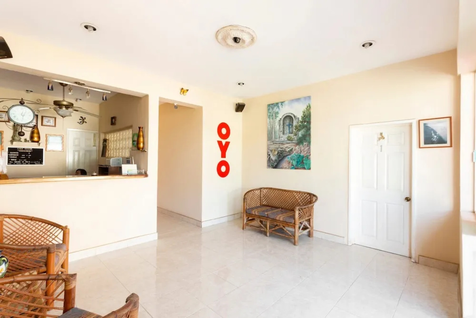 OYO Hotel Casa Regina