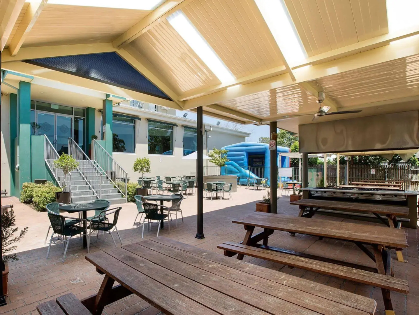 Nightcap at Pritchards Hotel