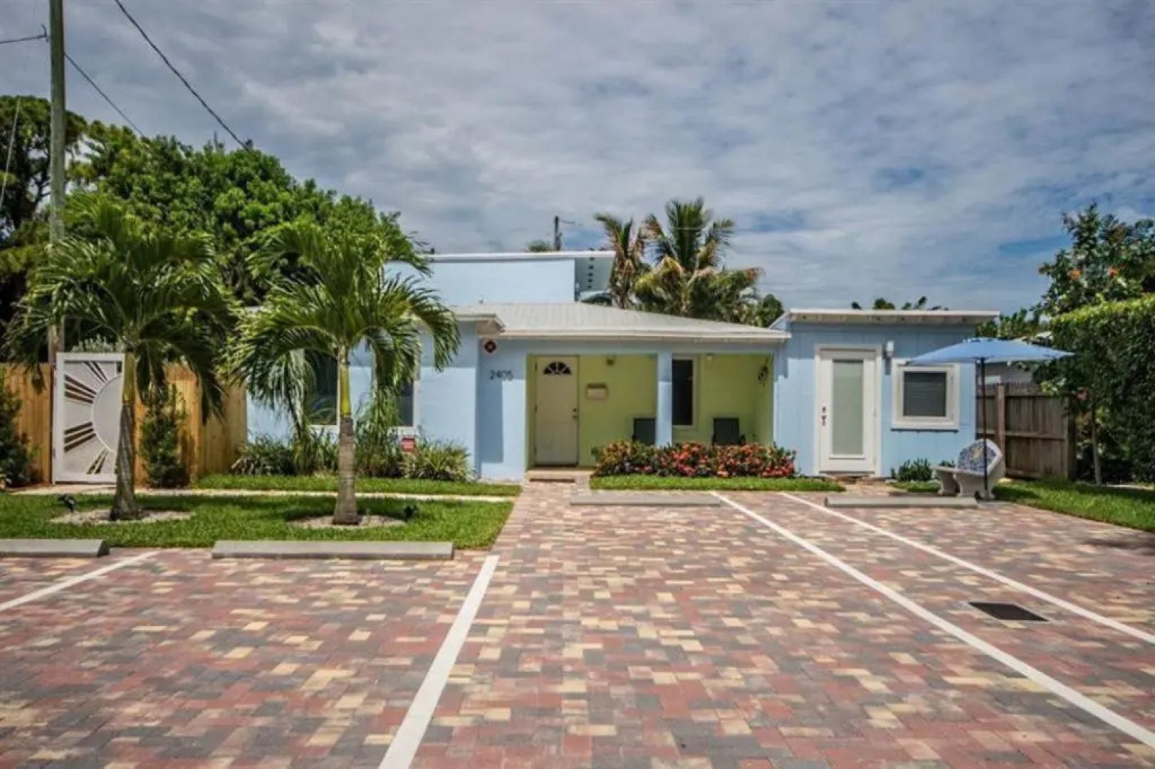 Inn On The Drive ( Adults Only)