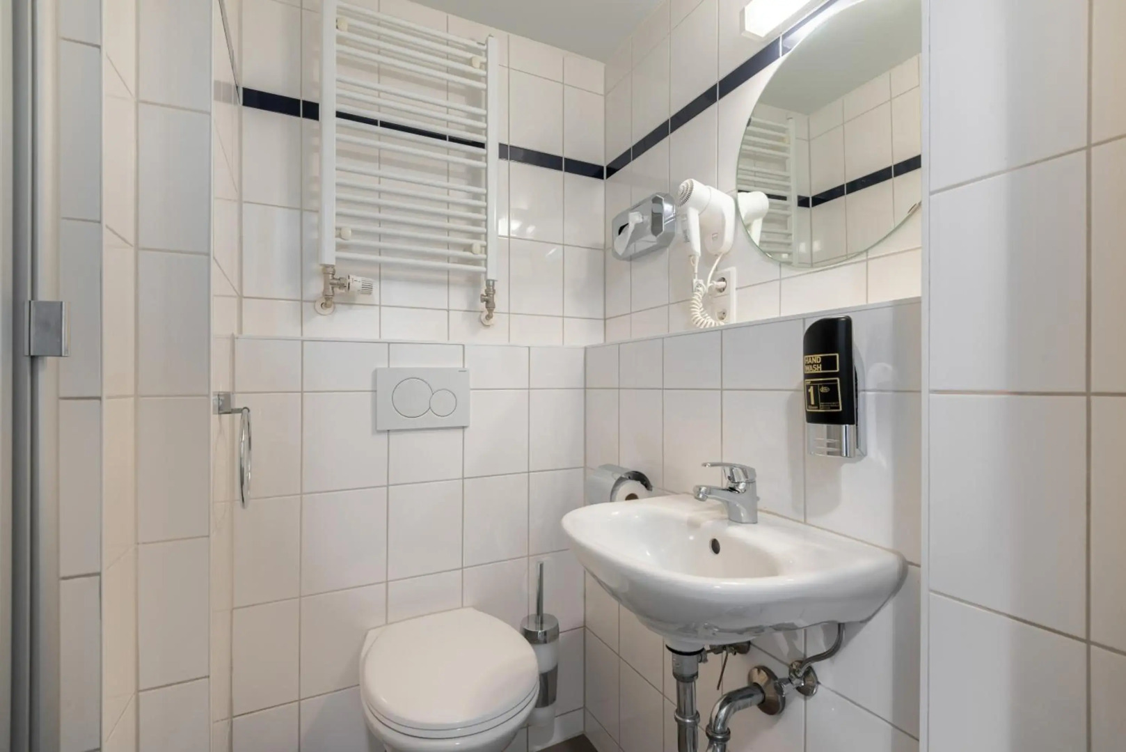 a&o Frankfurt Galluswarte - Hostel