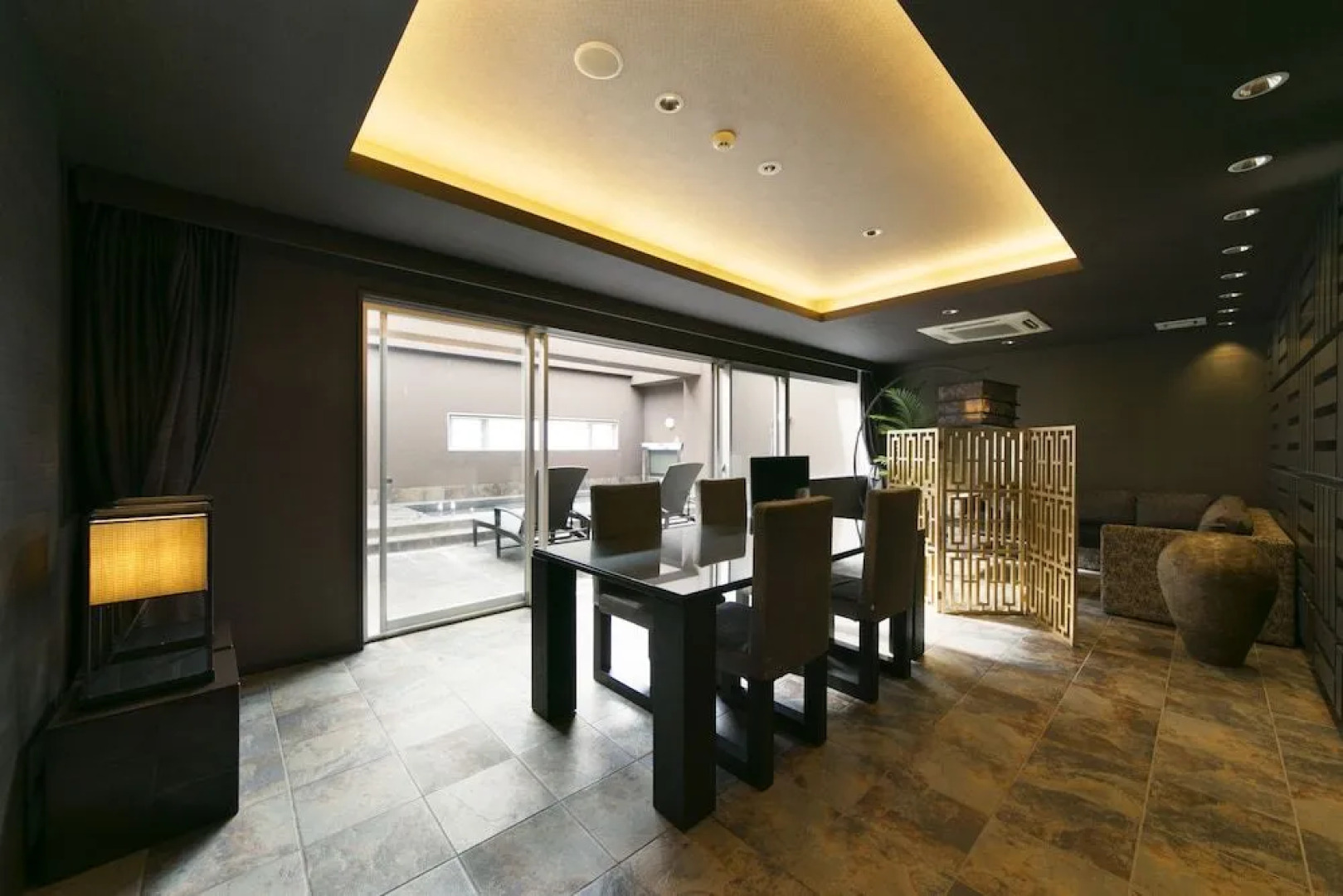 Hotel Lotus Toyonaka (Adult Only)