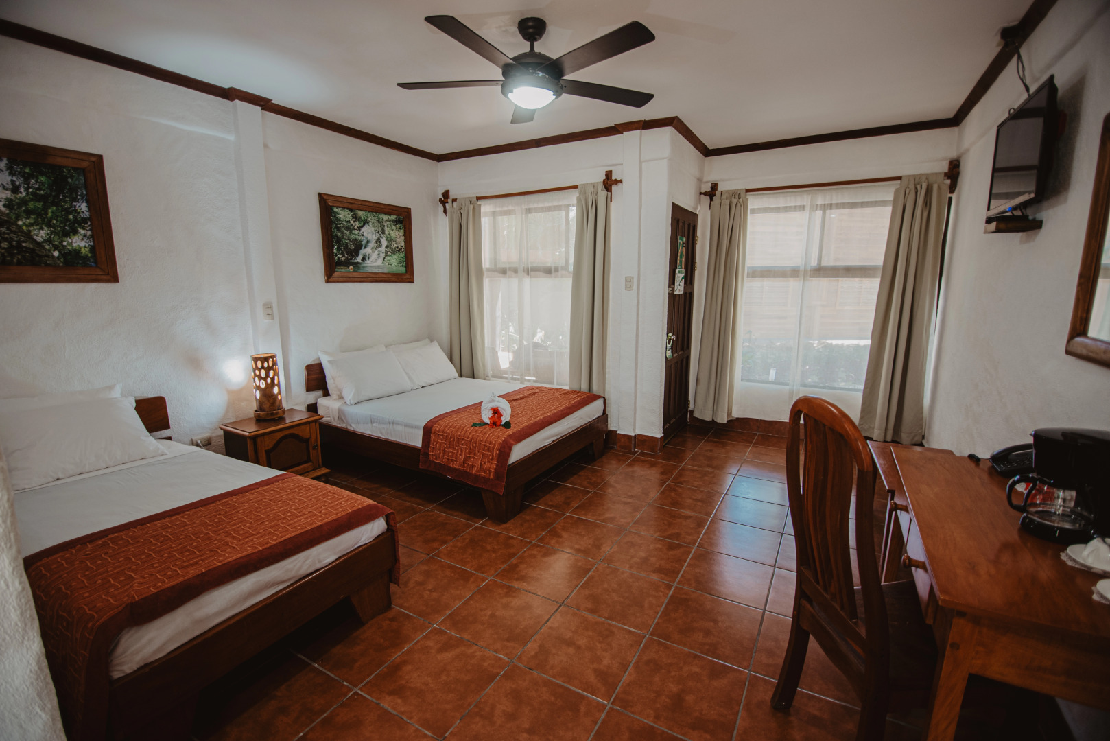 Hotel Hacienda Guachipelin