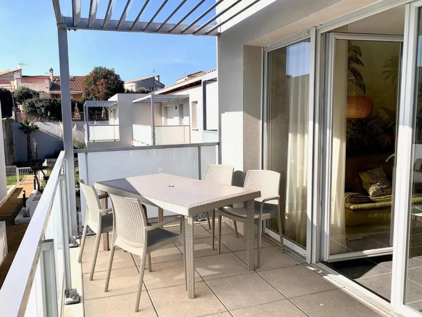 Appartement Mèze, 3 pièces, 4 personnes - FR-1-604-22