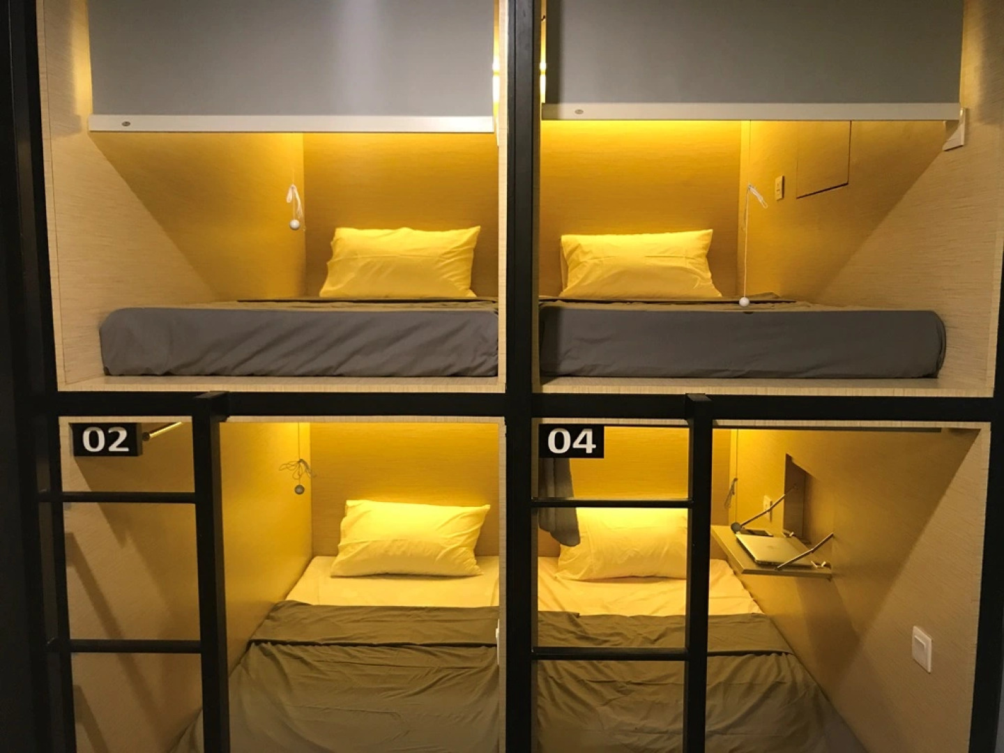 InnBox Capsule Hotel