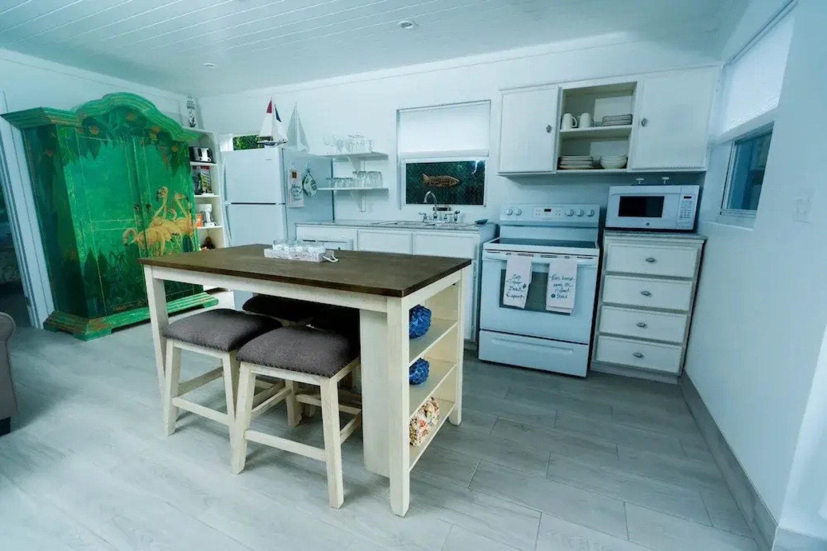 Duck Out 3 Bedroom Home