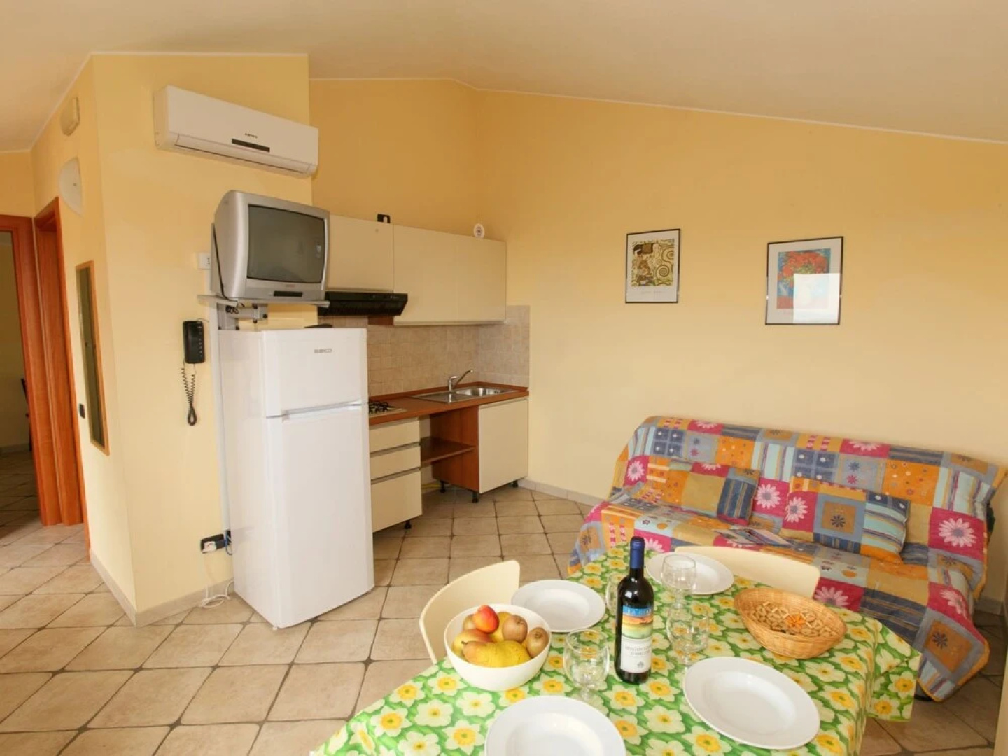 Cozy Holiday Home in Tortoreto near Sea