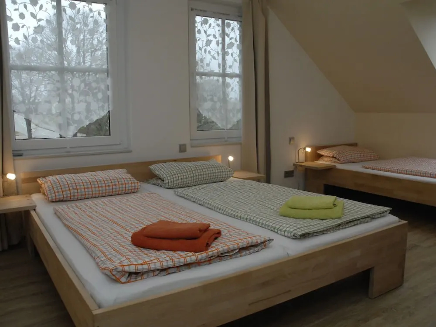 Luxurious Seaside Apartment in Pepelow