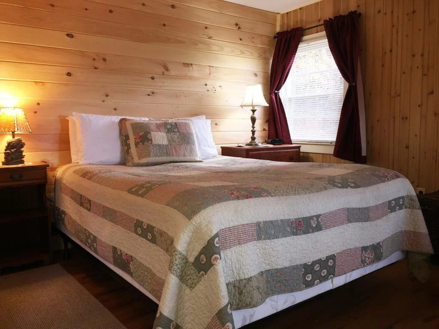 Valley Brook Cottages and Cabins