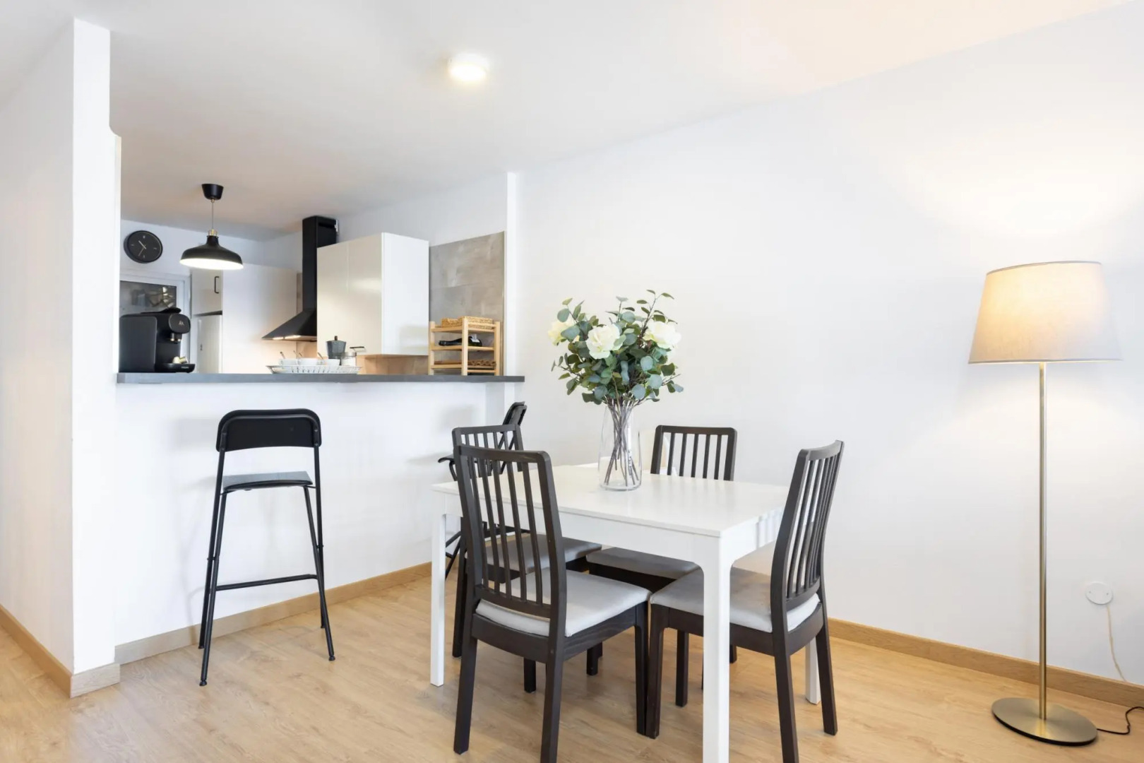 Home2Book Comfy Beachfront Radazul