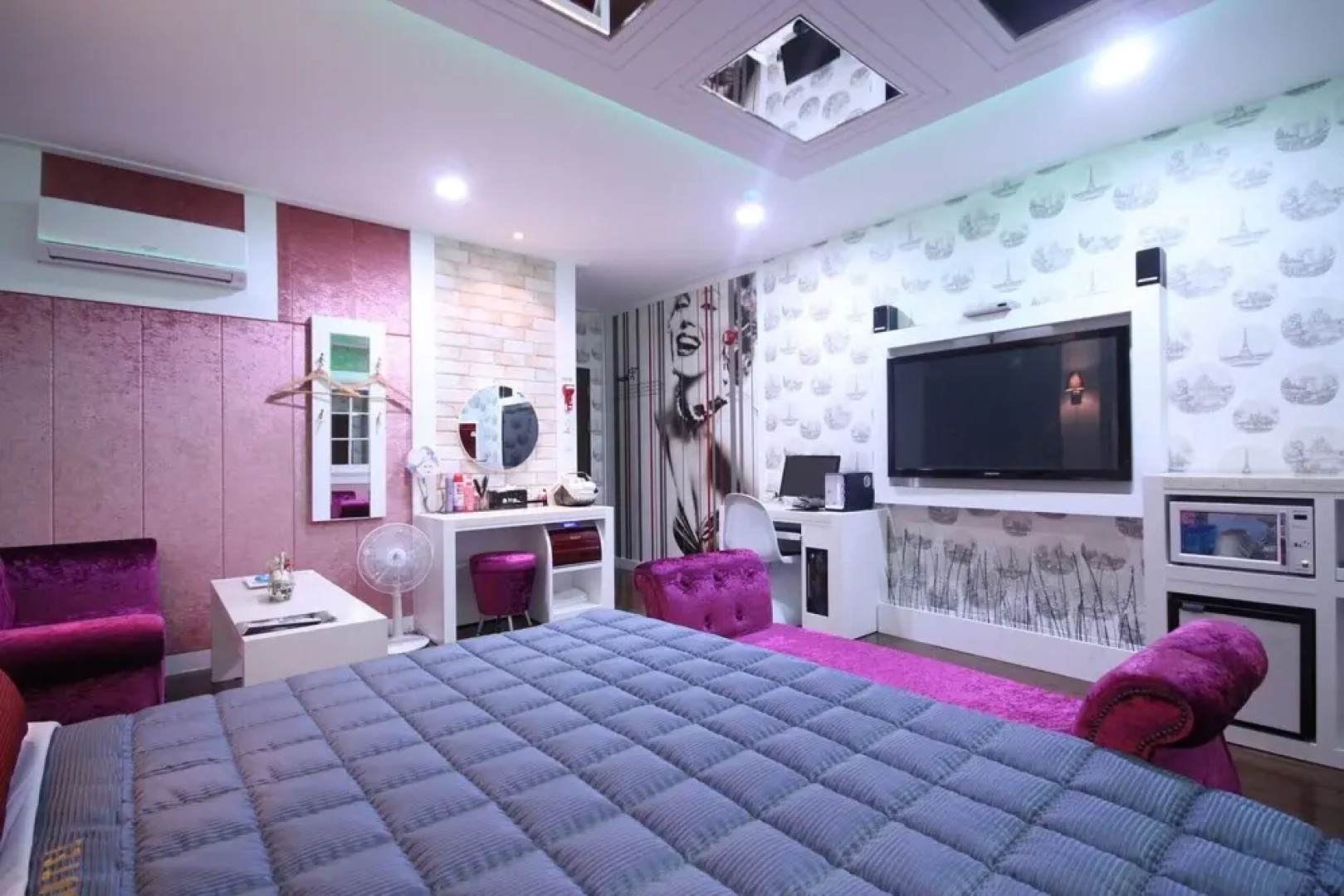 Yangsan Deokgye Show