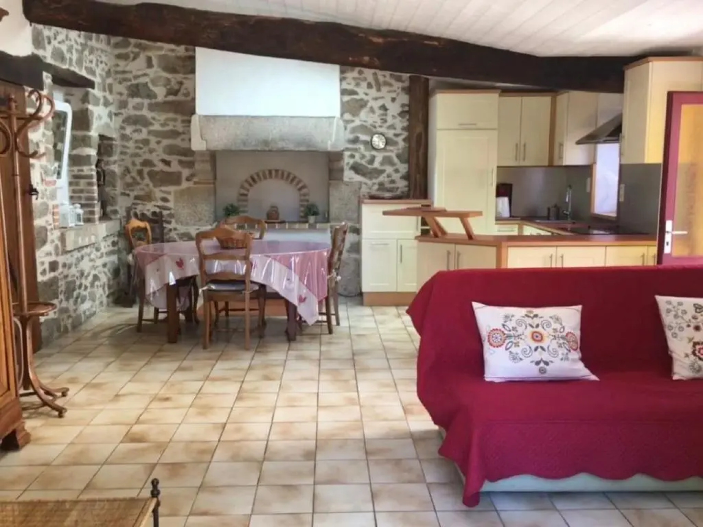 Gîte Saint-Michel-Mont-Mercure, 3 pièces, 4 personnes - FR-1-426-249