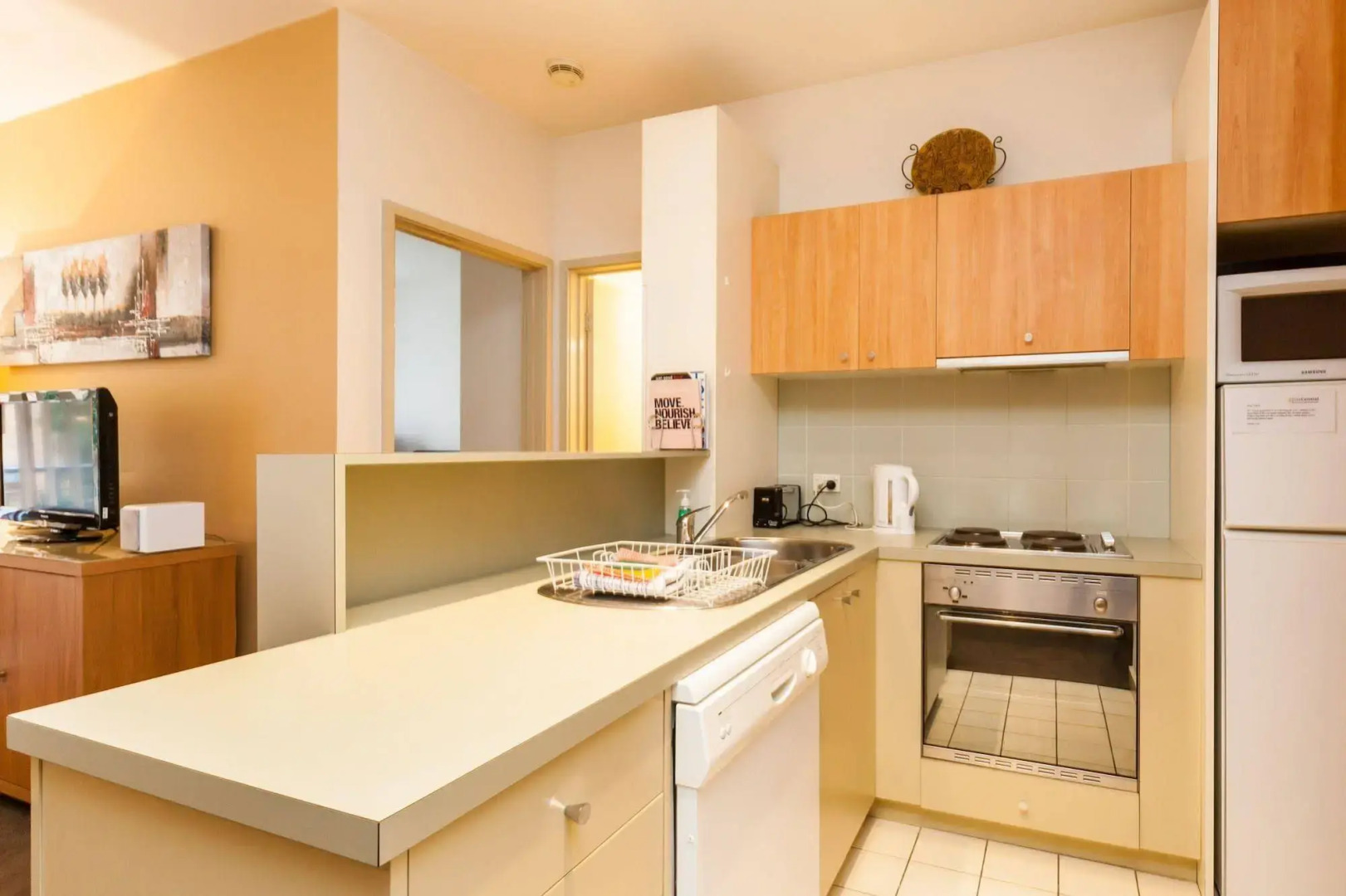 Catani 2 - StayCentral