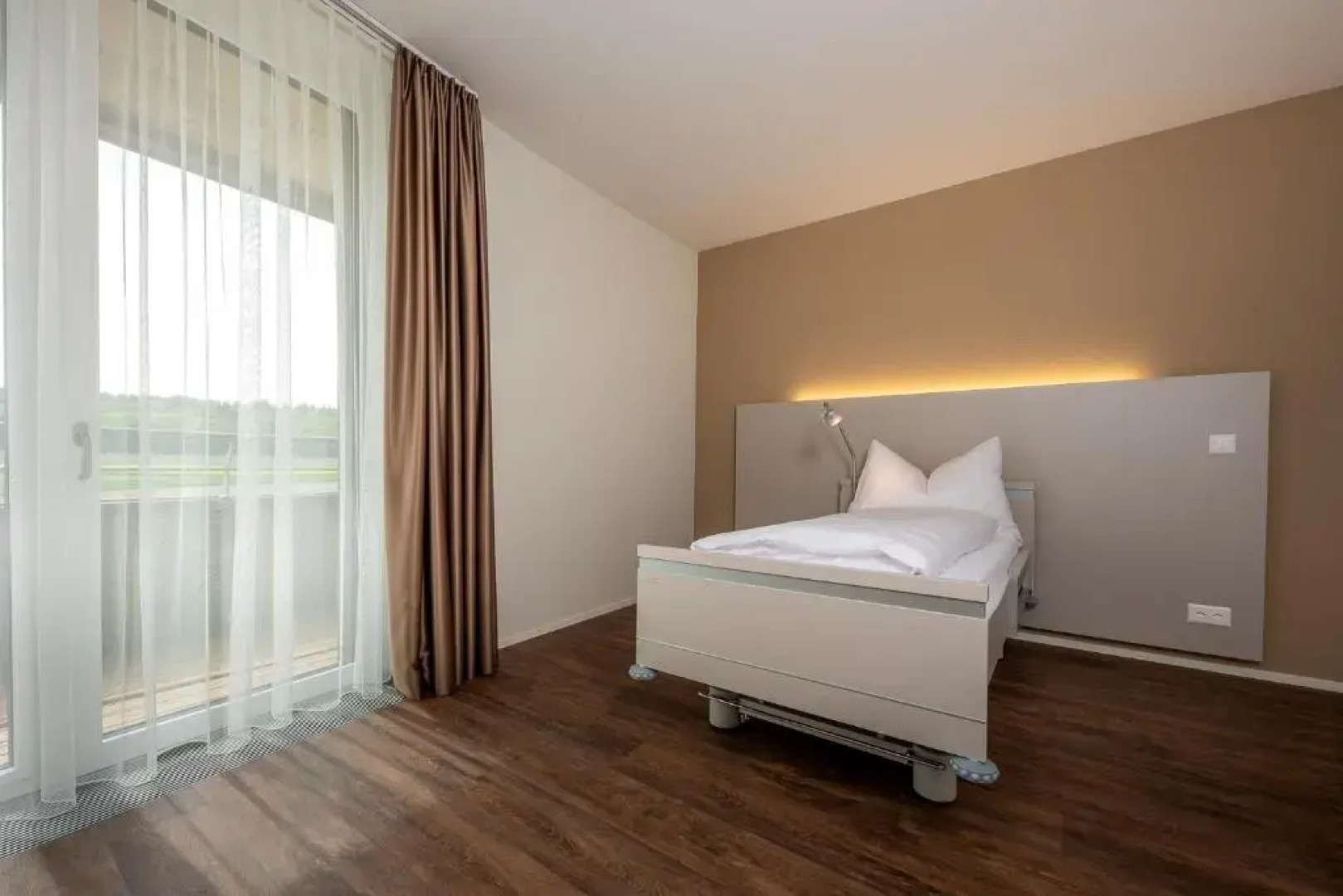 Pflegehotel Sutz-Lattrigen