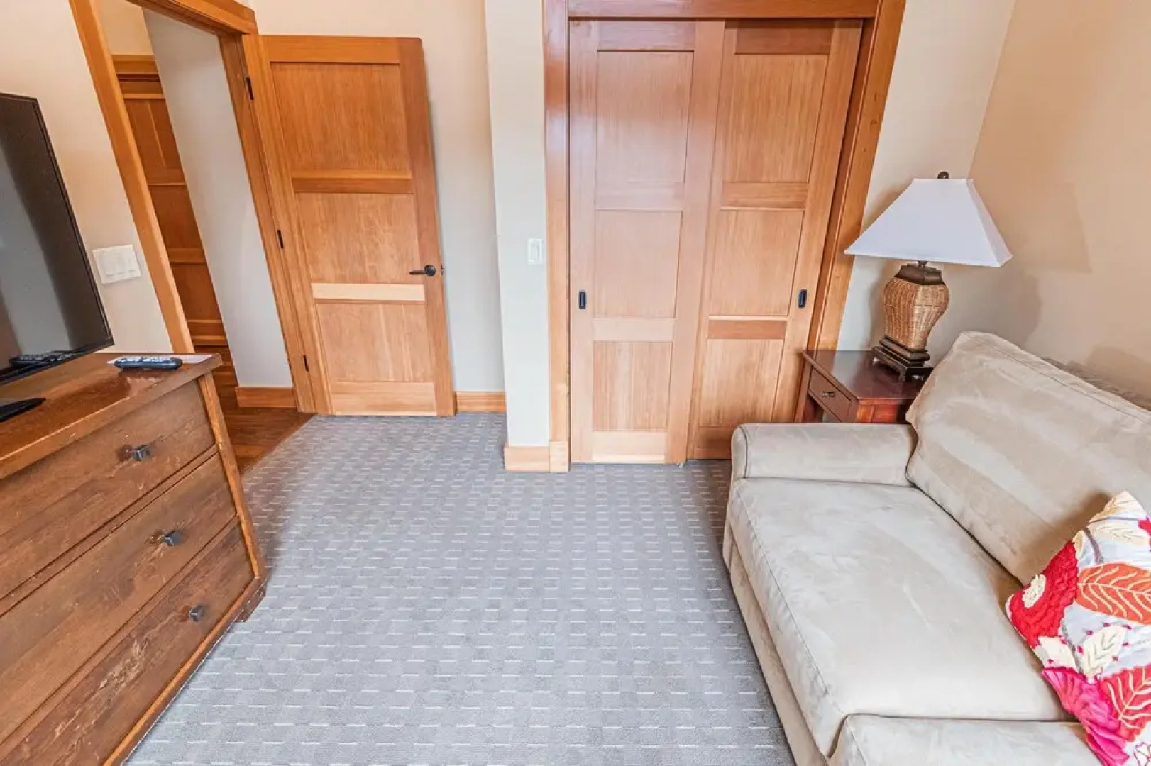 Lodges at Cannon Beach C1